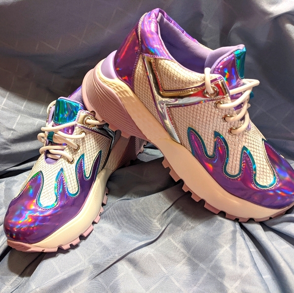 Purple🌈🌈 HOLOGRAPHIC 🌈🌈flame chunky sneakers - Picture 1 of 5